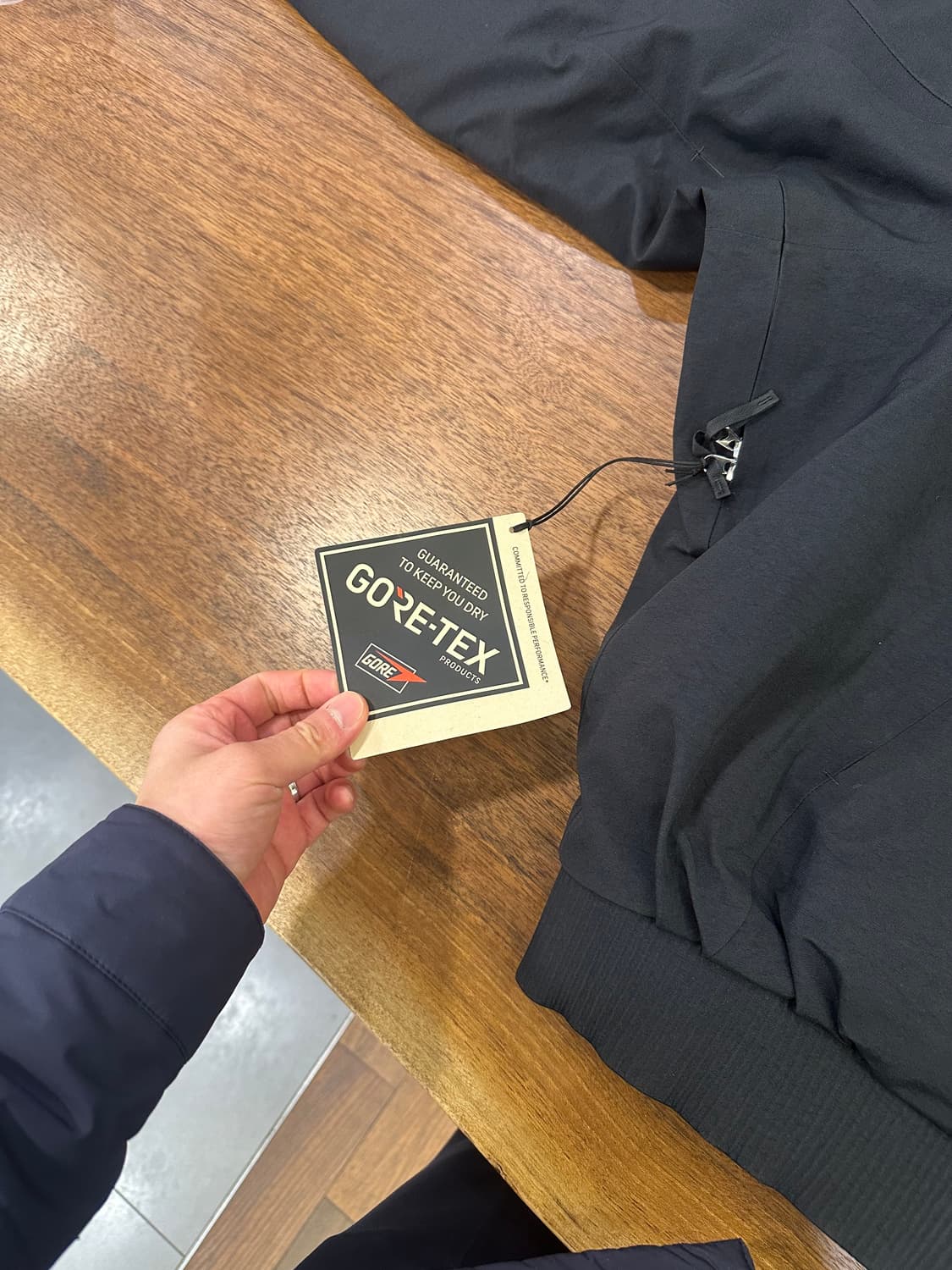 나이키 자크뮈스 고어텍스 자켓 블랙 XL 새상품 상품이미지4