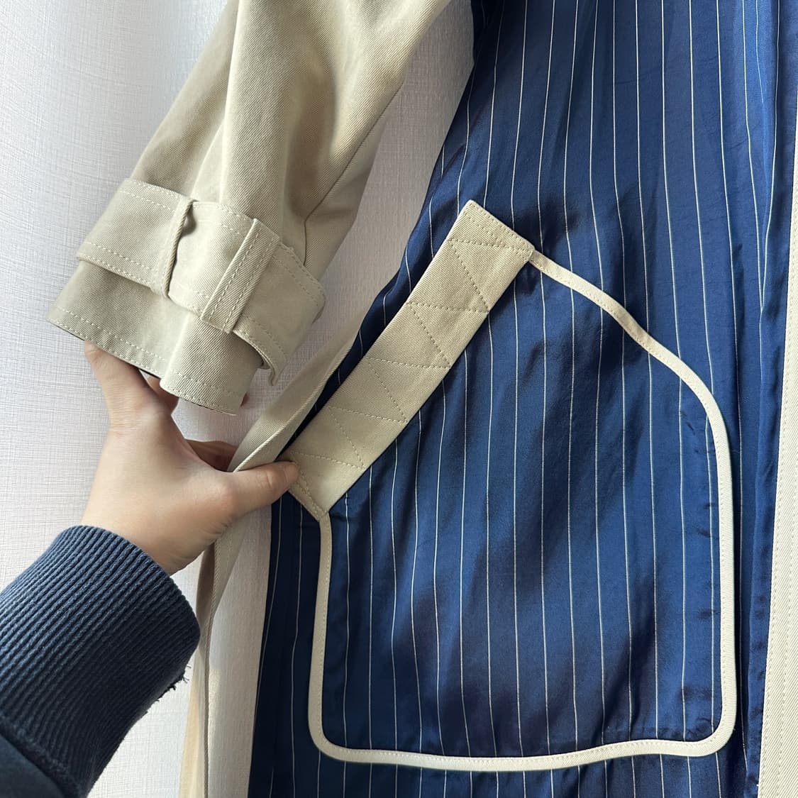 알렉산더왕 코튼 개버딘 스트라이프 새틴 트윌 트렌치 코트 베이지 XS 상품이미지4