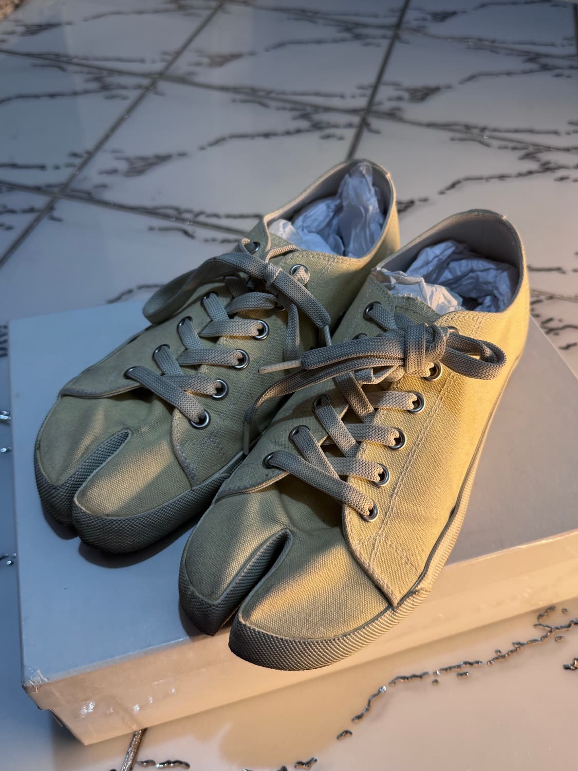 [42] 마르지엘라 타비 스니커즈 상품이미지3