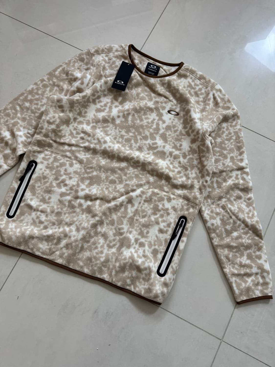 LATITUDE FLEECE CREW FOA404803 상품이미지4