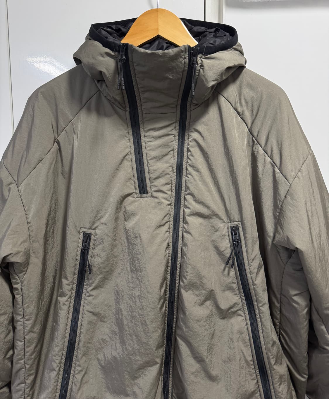 모이프 AW24 더블집 인슐레이티드 파카 스톤 1사이즈 상품이미지3