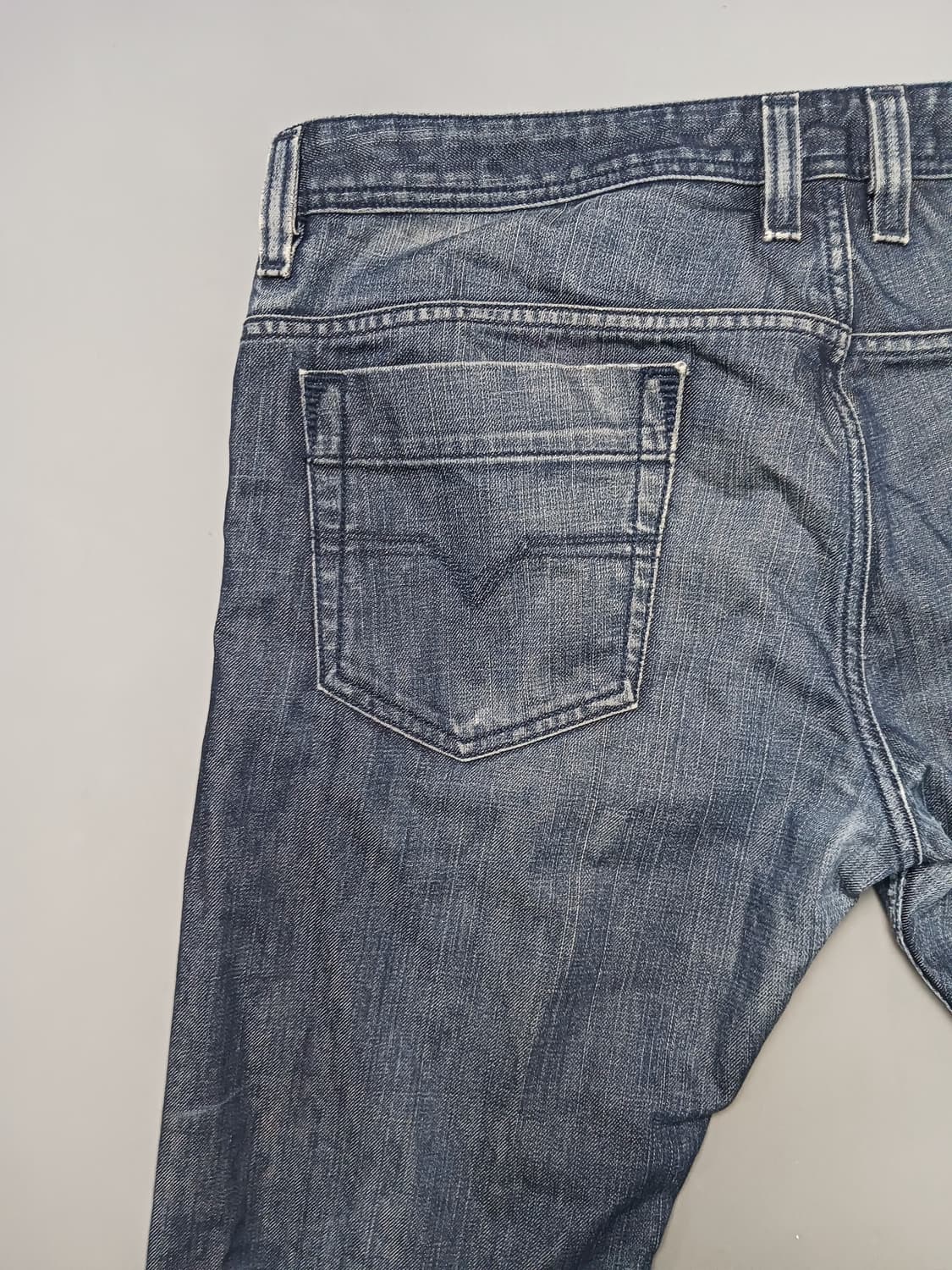 [36] 디젤 사파도 레귤러 슬림 스트레이트진 청바지 상품이미지8