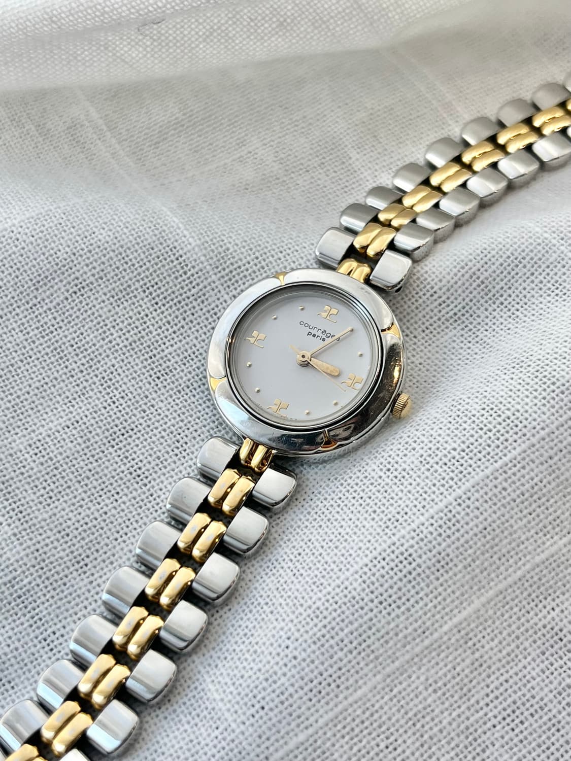 90s 꾸레쥬 로고아워 손목시계 콤비 상품이미지2