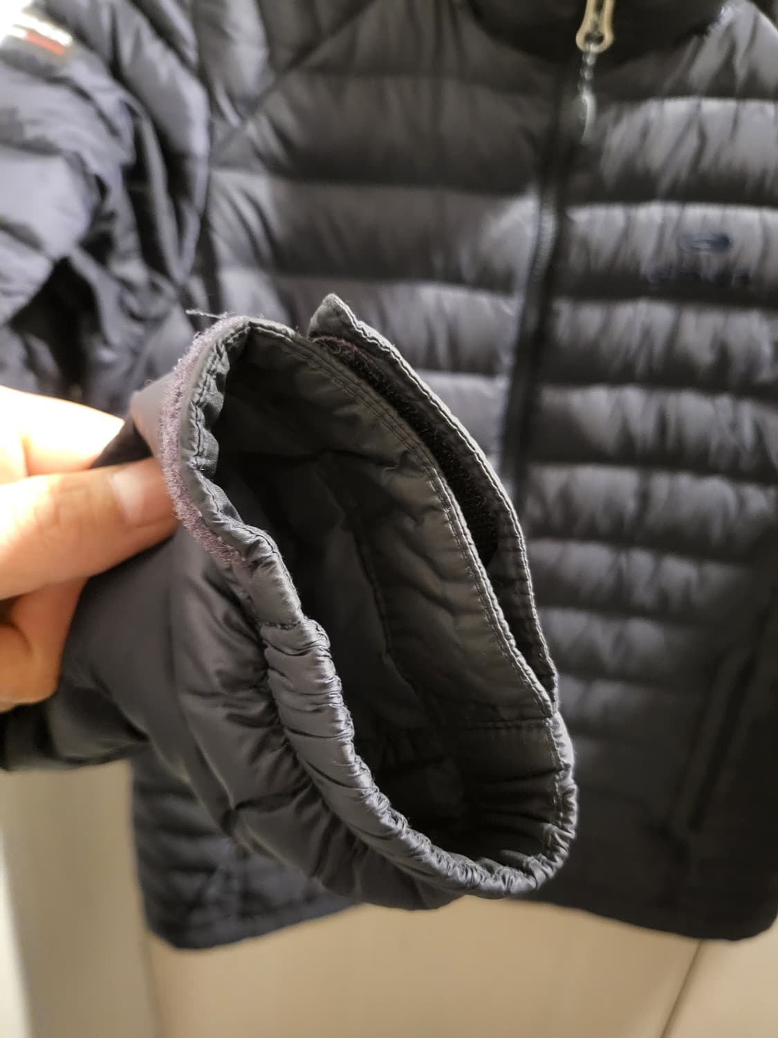 아이더 여성 구스다운 경량패딩 상품이미지4