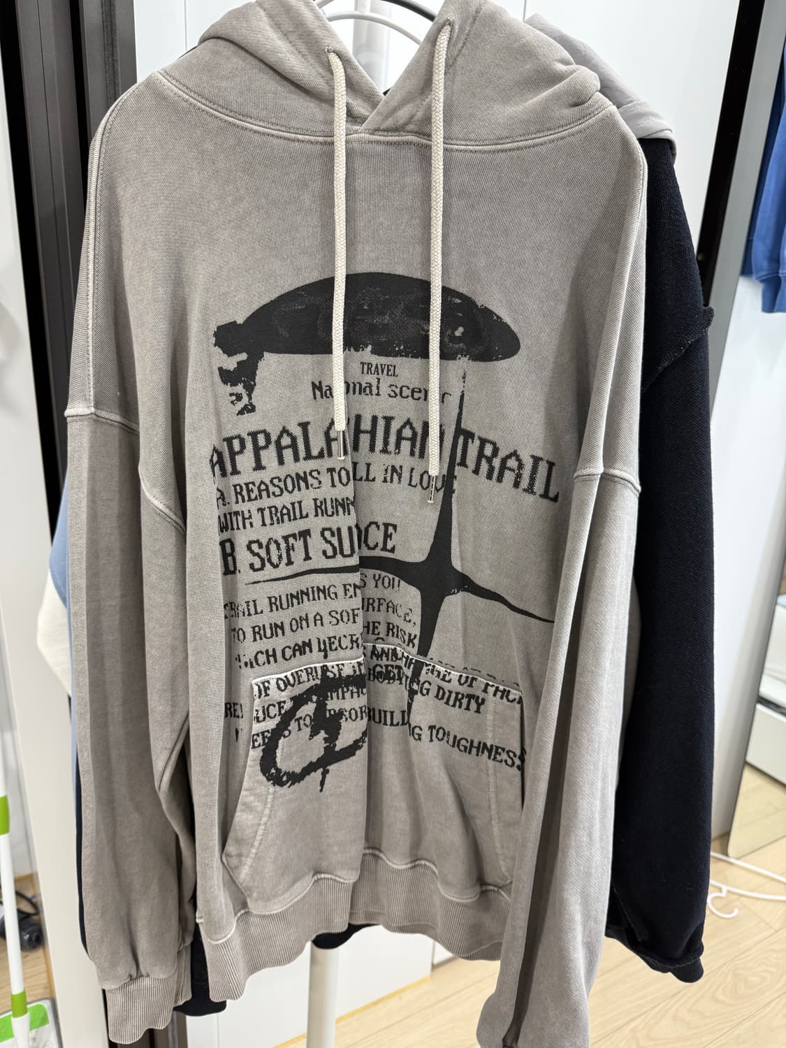 트래블 후드티 M 상품이미지1