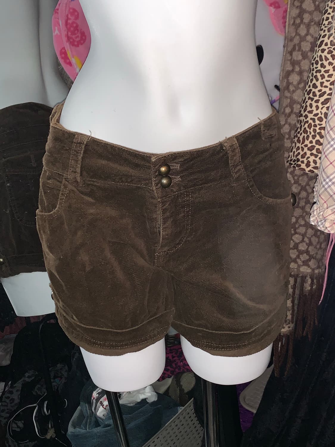 쿠마모리 브라운 코듀로이 숏츠 상품이미지1