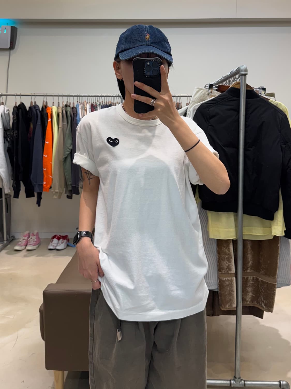 꼼데가르송 블랙하트 반팔화이트 상품이미지7