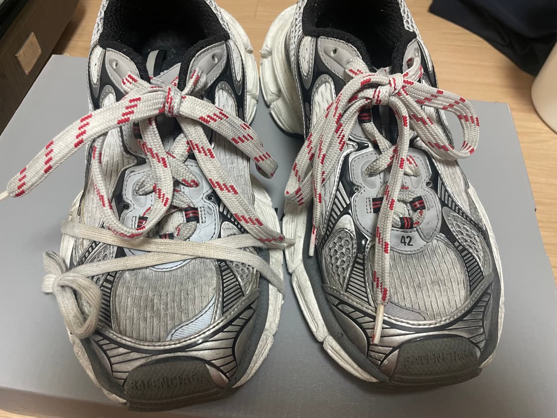 (42) 발렌시아가 3xl 그레이 레드 상품이미지2