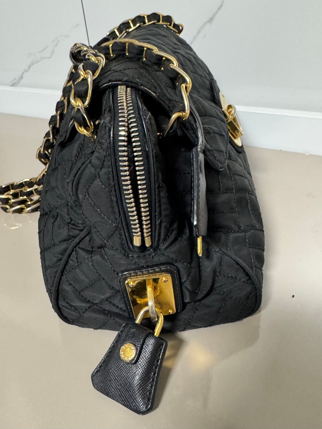 프라다 퀄팅 블랙 체인백  상품이미지9