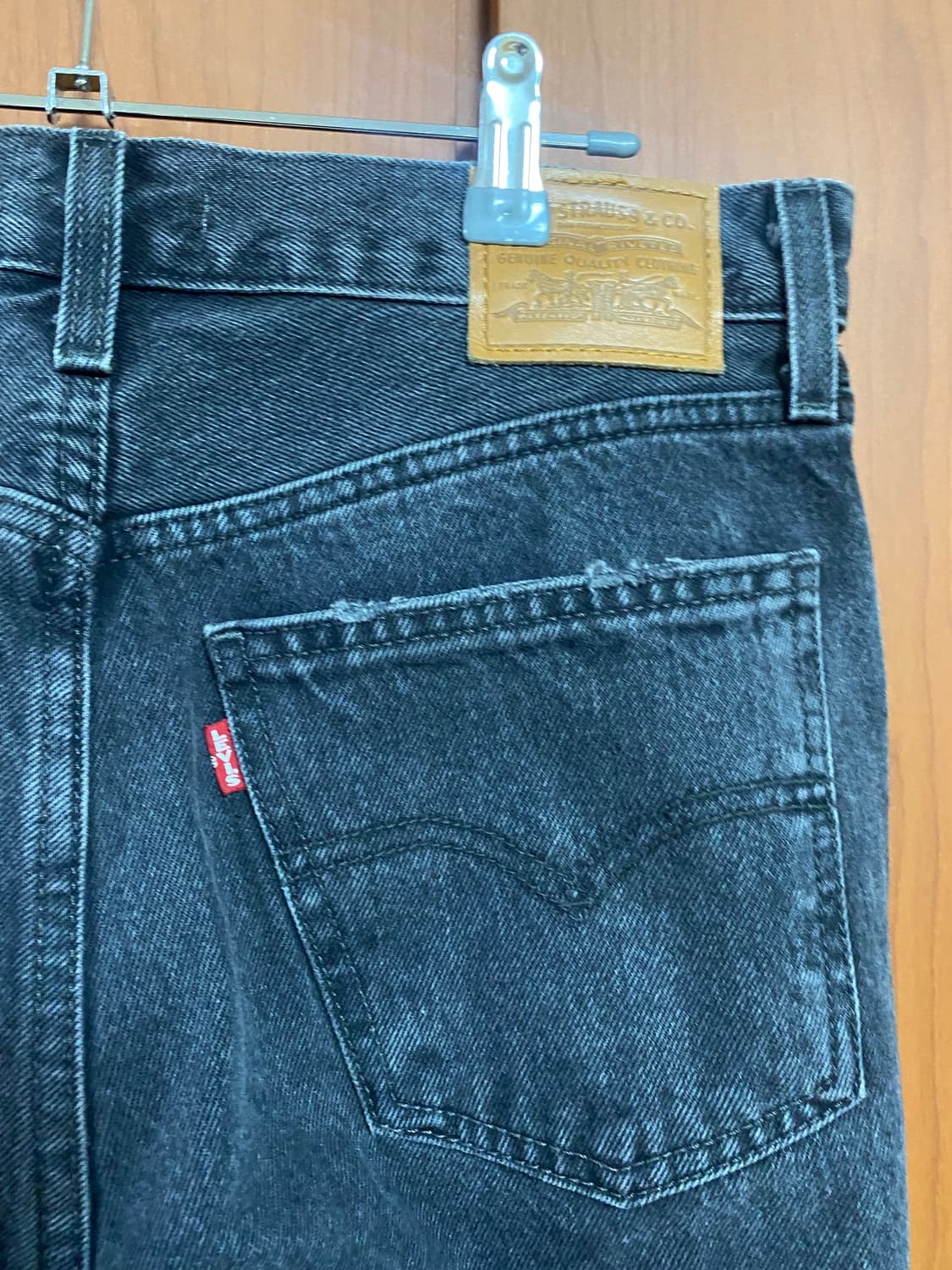 [LEVIS] 여성용 리바이스 MID STRAIGHT 흑청 데님 28 상품이미지3