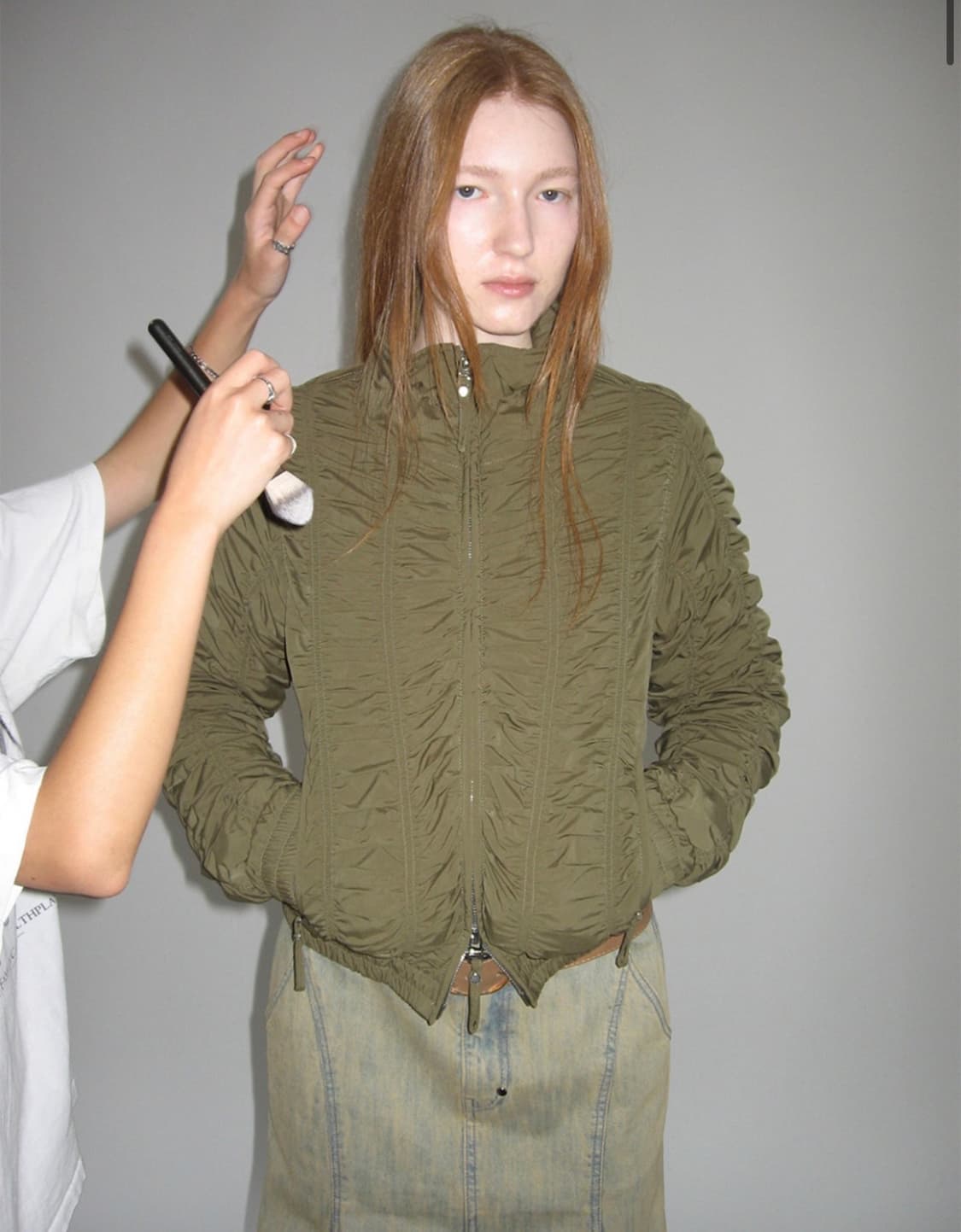 파르티멘토 우먼  3M 셔링 트랙 자켓_카키 상품이미지3