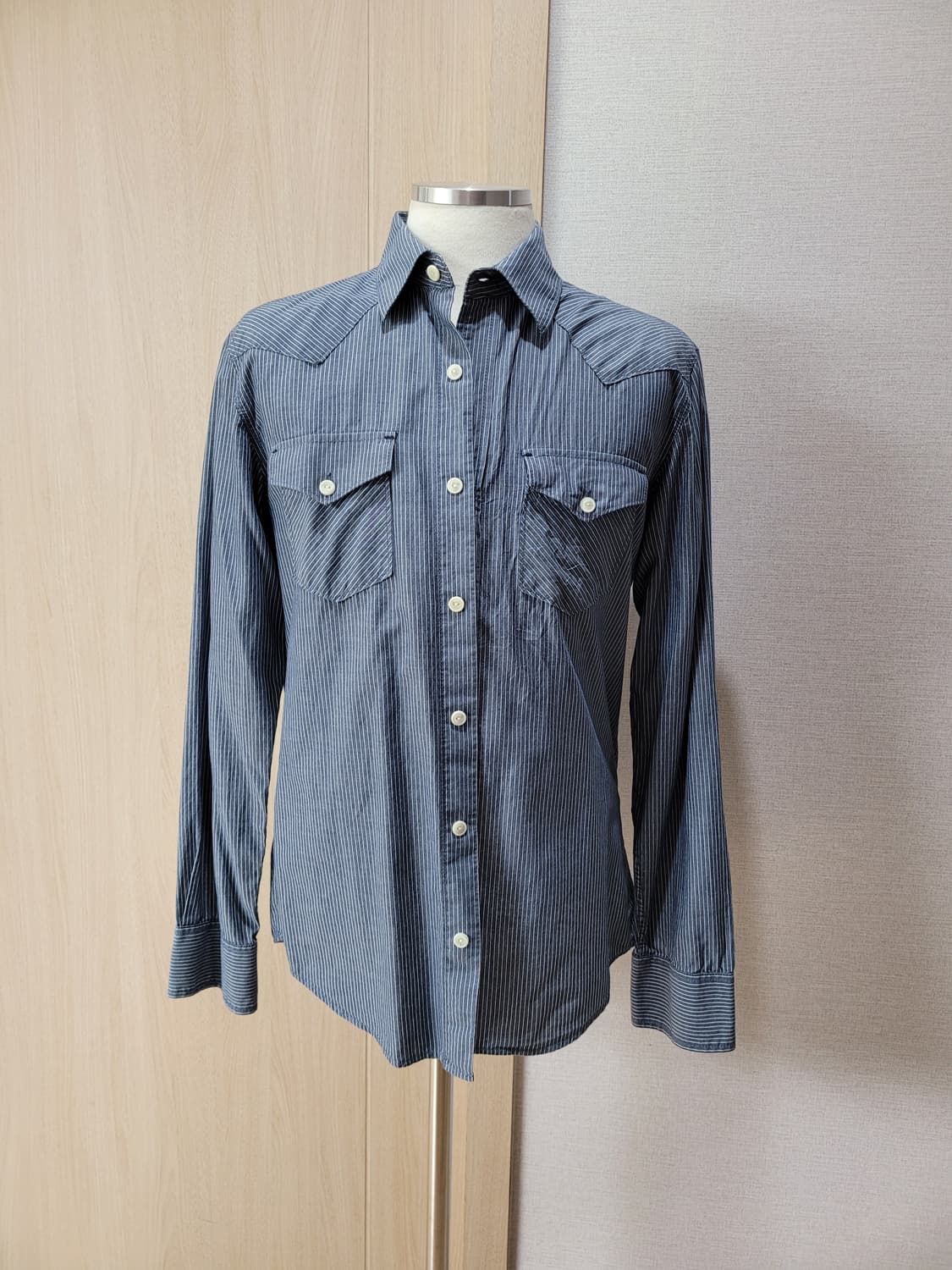 스파오 SPAO 남자 웨스턴 스트라이프 셔츠 L 블루 상품이미지1