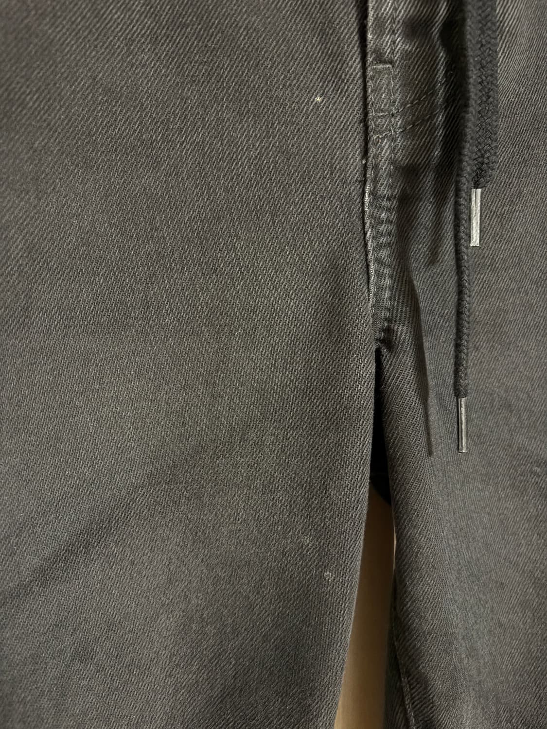 032c 뉴 클래식 와이드 레그 진 워시드 블랙 상품이미지4