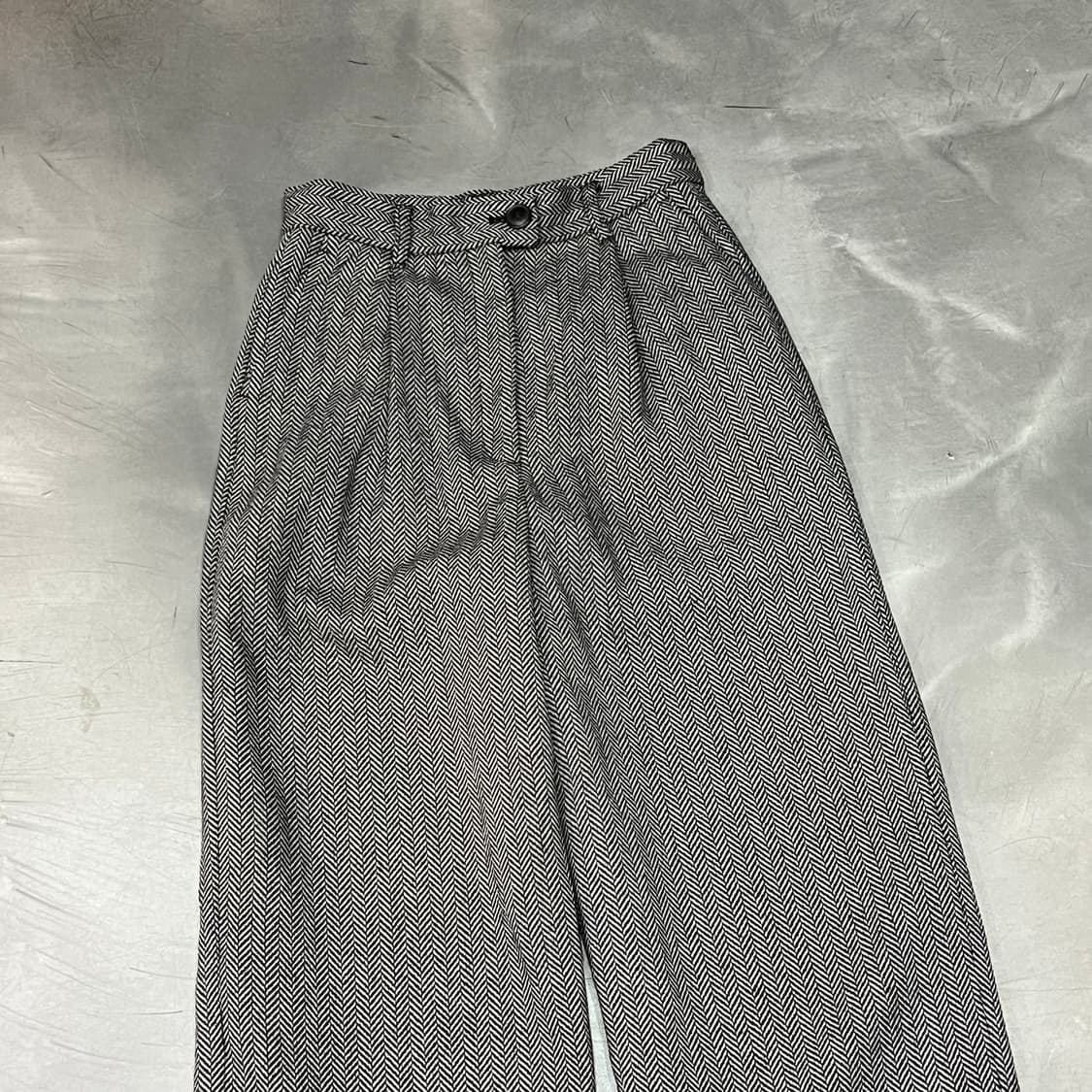  프릭스스토어 원턱 헤링본 슬랙스 y15823 상품이미지3