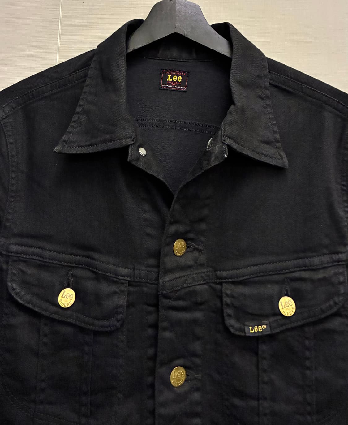 (M~L)LEE x 저널스탠다드 101J 데님 트러커자켓 블랙 상품이미지3