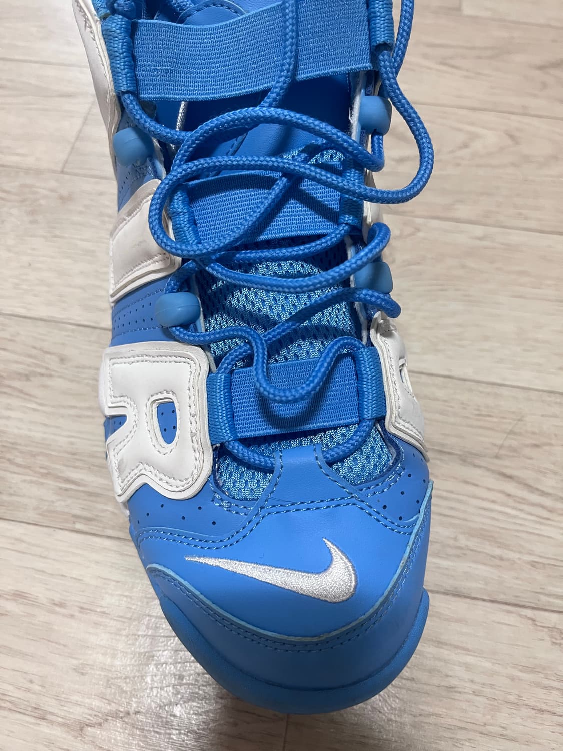 나이키 에어 모어 업템포 UNC 블루 판매 상품이미지9