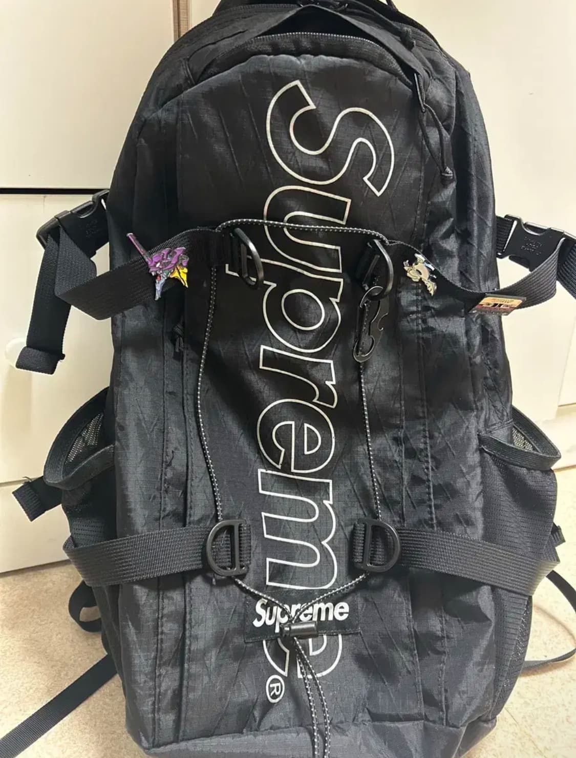 슈프림 백팩 18FW 상품이미지1