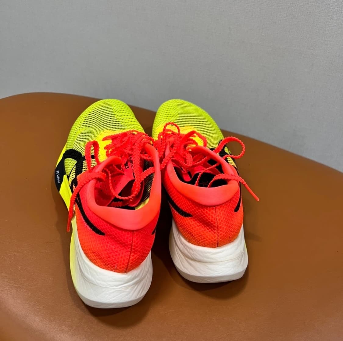 아식스 메타스피드 스카이 파리 245 상품이미지2