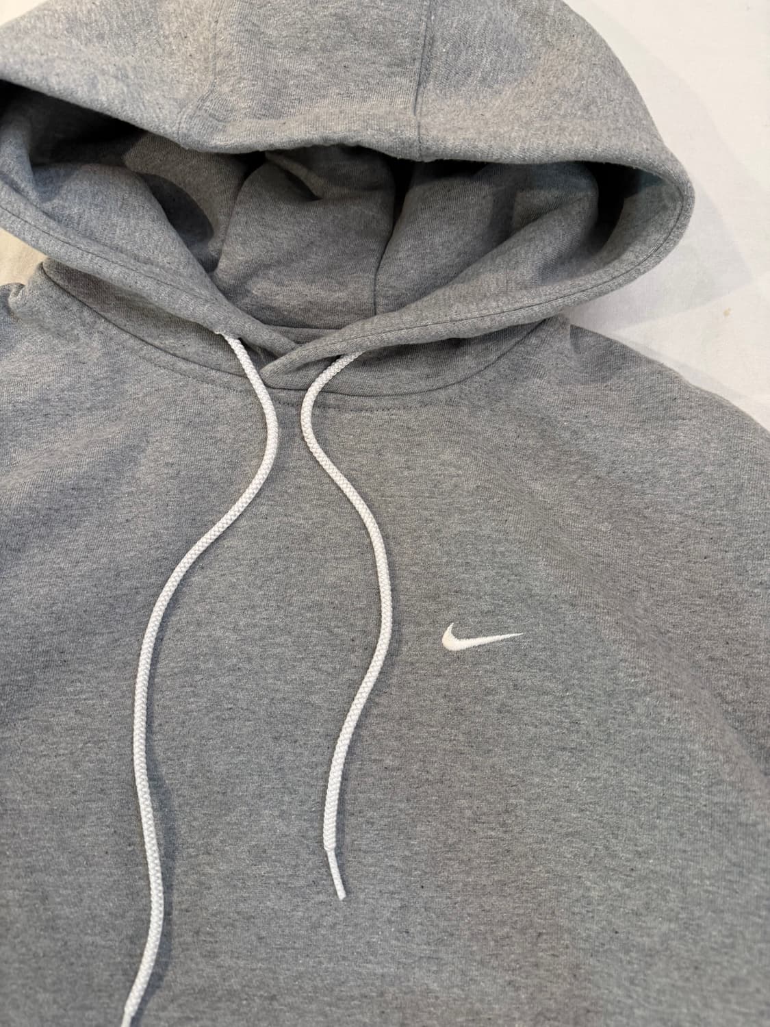 나이키 NRG 솔로 스우시 플리스 후드티 다크 그레이 헤더 상품이미지2