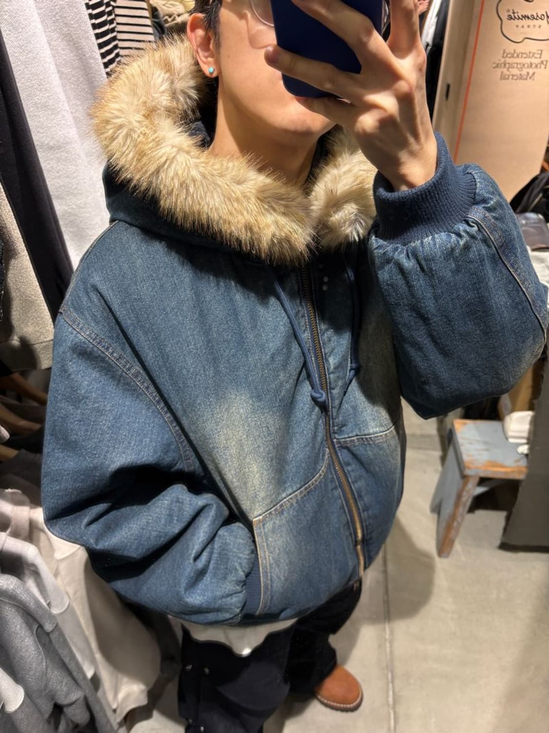 FAKE FUR ZIP UP HOODIE 투웨이 인조 모피 지퍼 후드티 상품이미지1