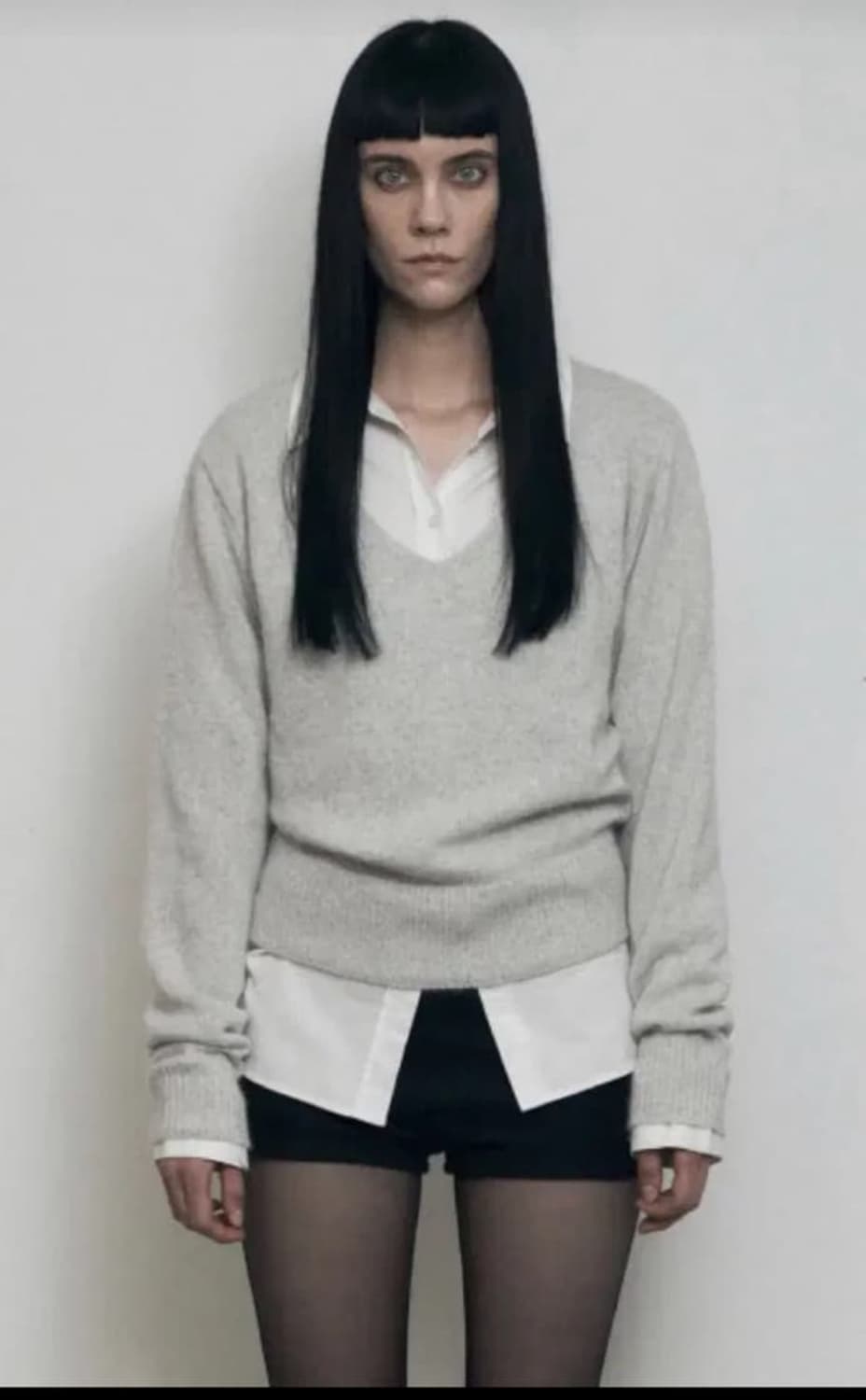 보헤미안 서울 루즈핏 브이넥 울니트 그레이 상품이미지1