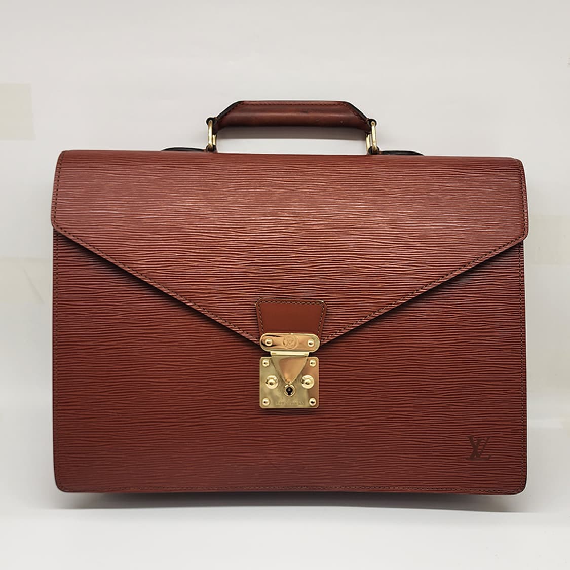 루이비통 에삐 세르비엣 콘세이에 서류가방 카멜 상품이미지1