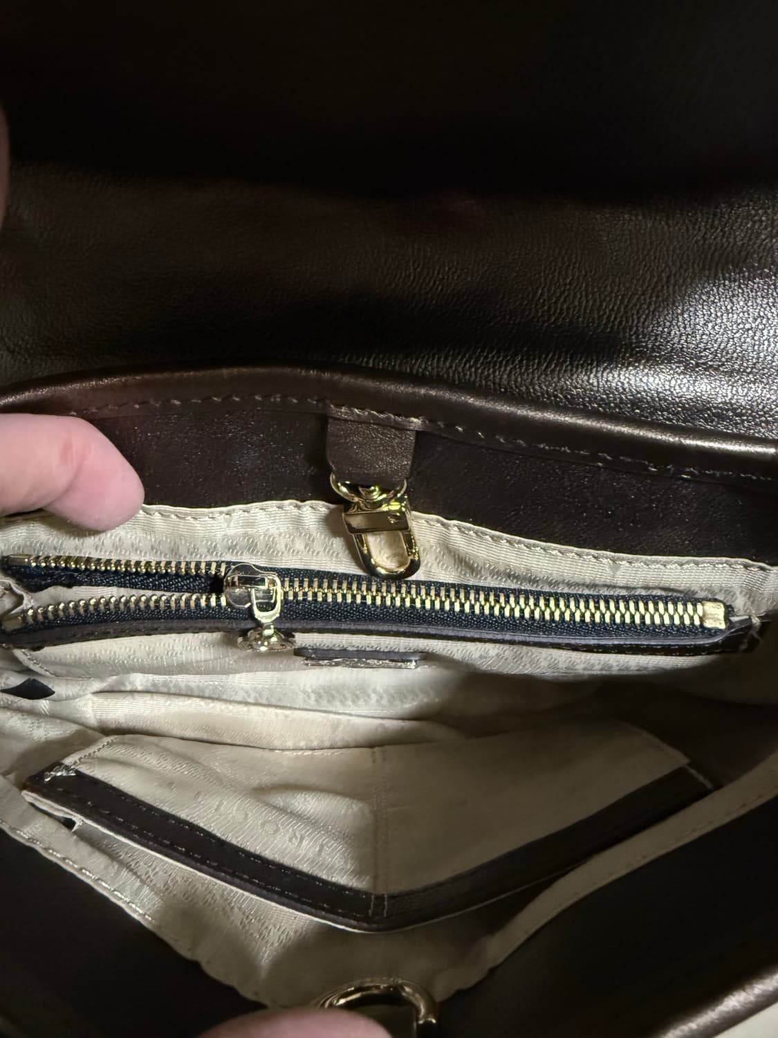 메트로시티정품가방거의새거 상품이미지6