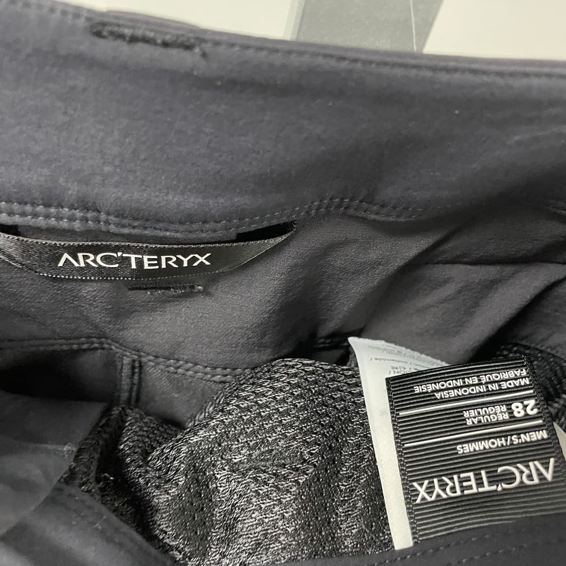 아크테릭스 블랙 팬츠 28 상품이미지6
