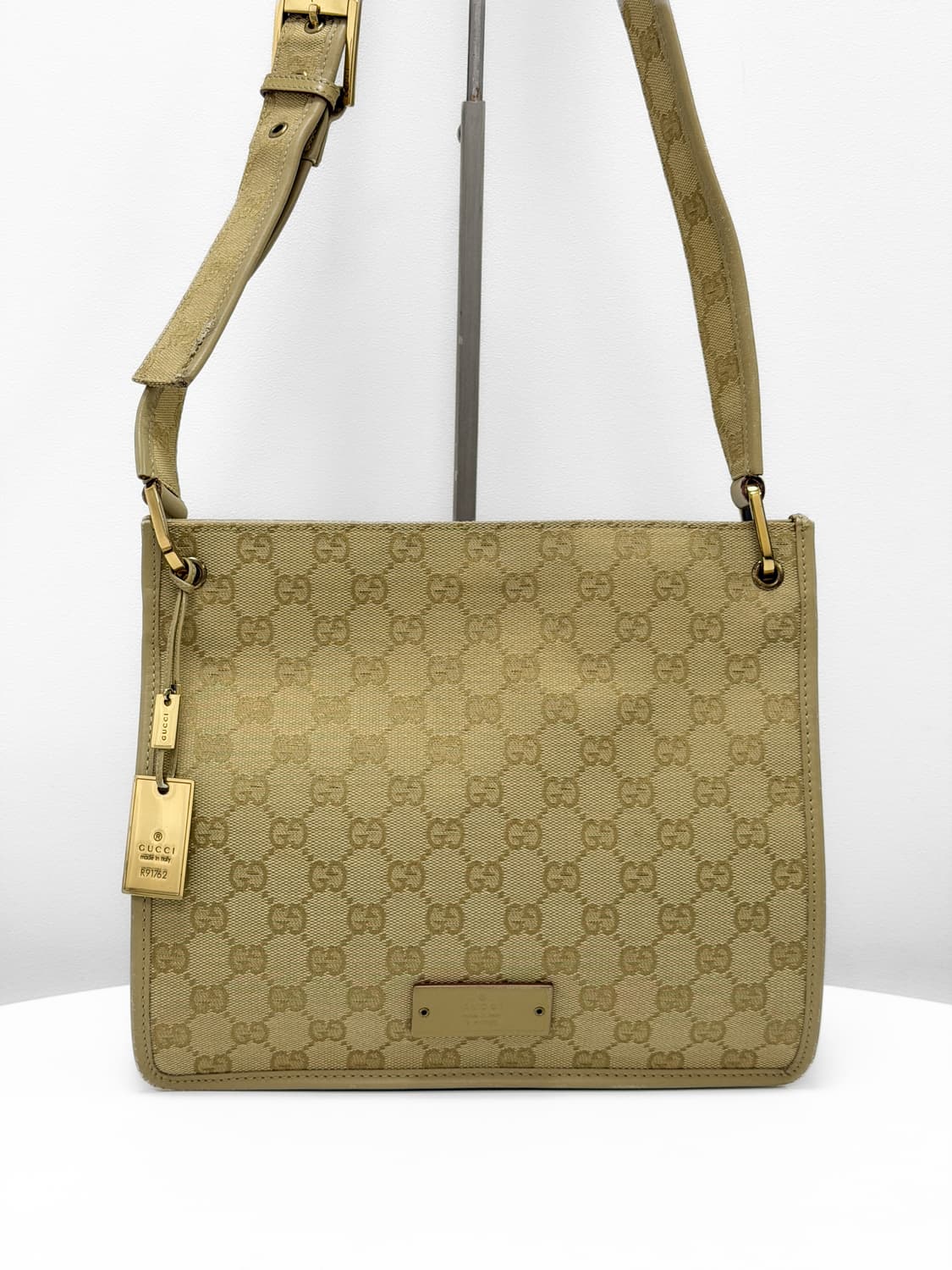 구찌 GG 캔버스 크로스백 상품이미지3