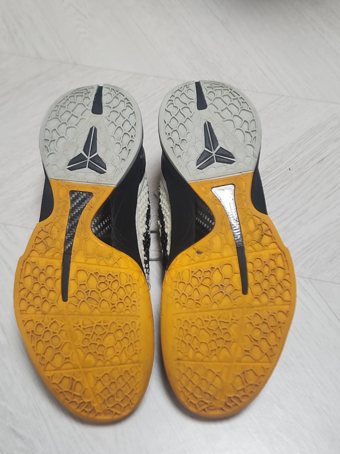 나이키 프로트로 코비6 화이트델 상품이미지7