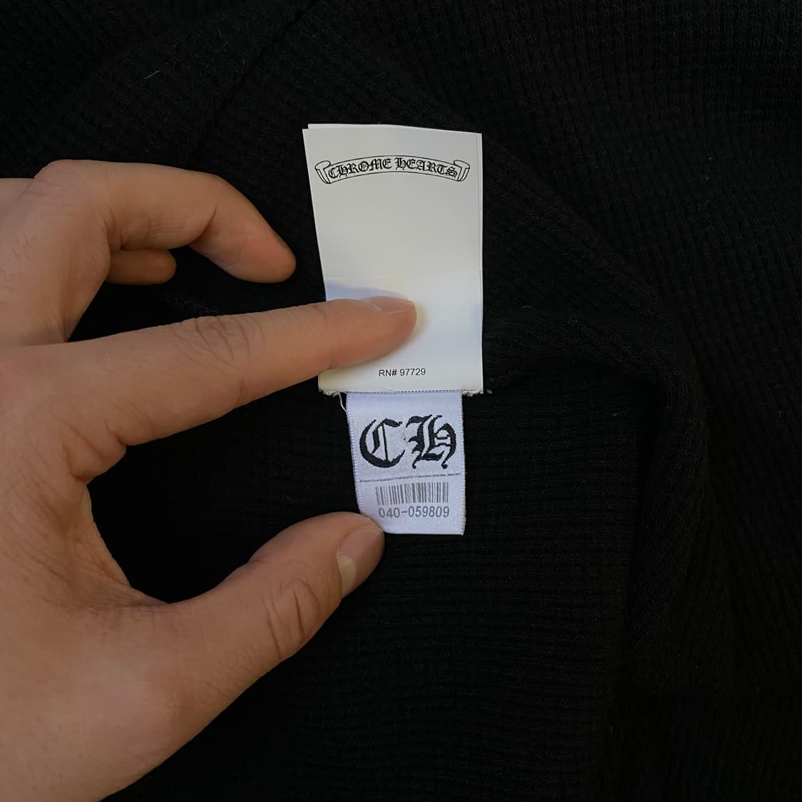 [M] 크롬하츠 크로스볼 와플 헨리넥 반팔 티셔츠 블랙 상품이미지9