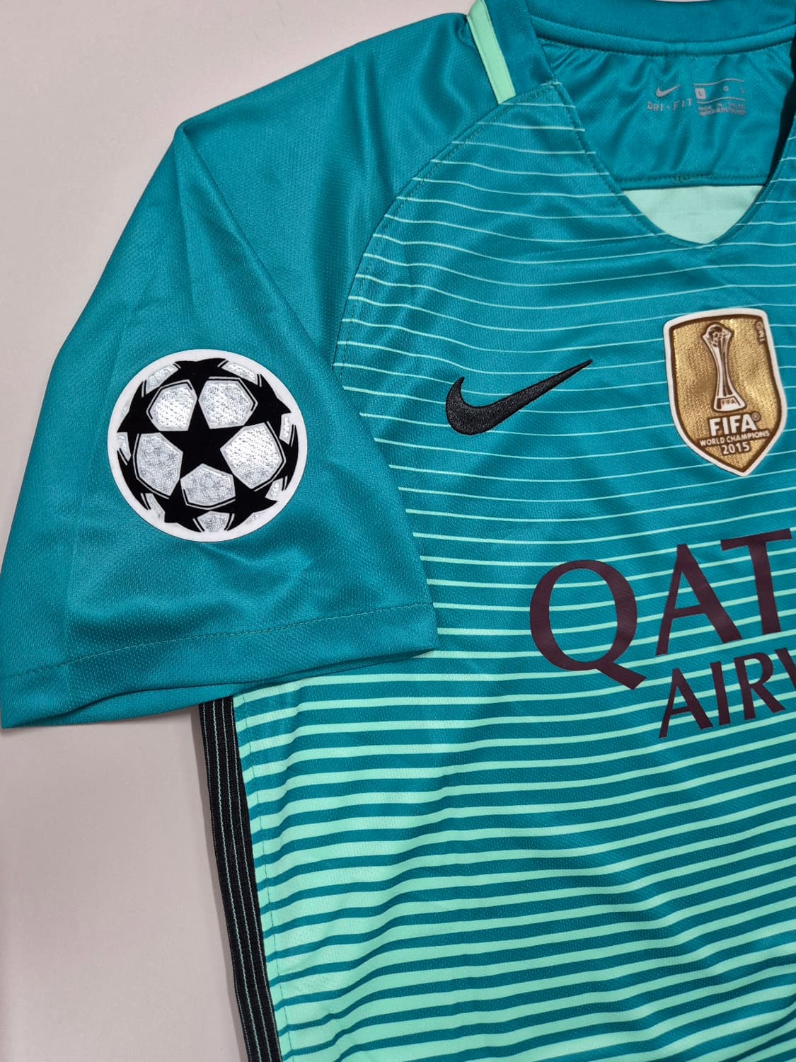 16-17 바르셀로나 써드킷 네이마르 유니폼 L 상품이미지5