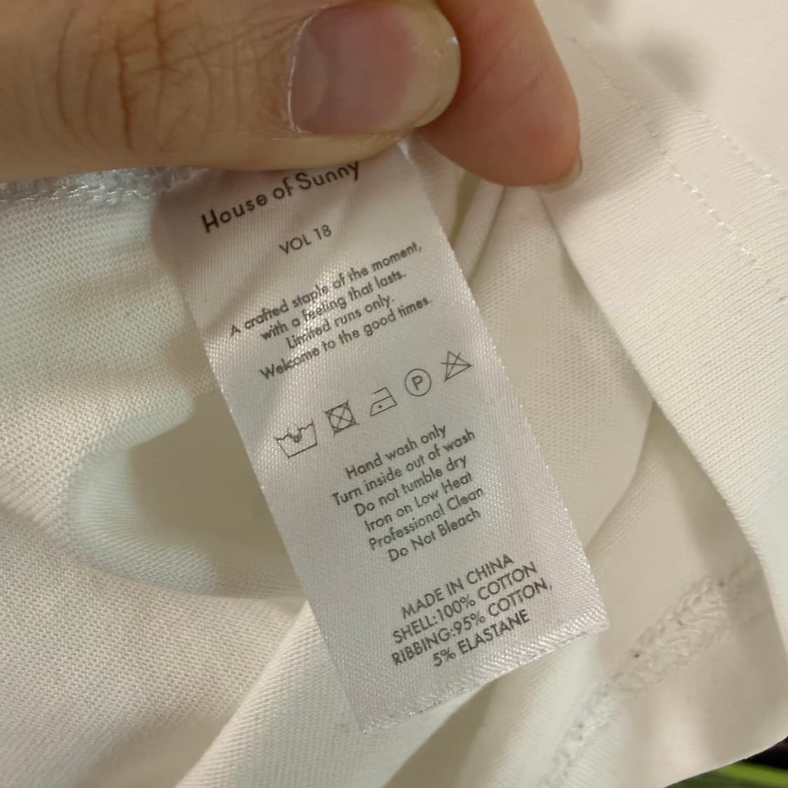 [XS] 하우스오브써니 말 자수 프린팅 롱슬리브 상품이미지4