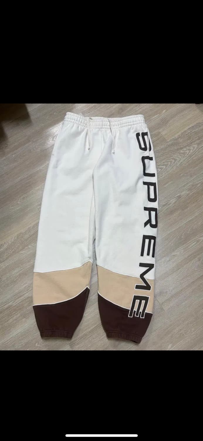 슈프림 패널 스웨트 팬츠 내추럴 - 25SS 상품이미지3