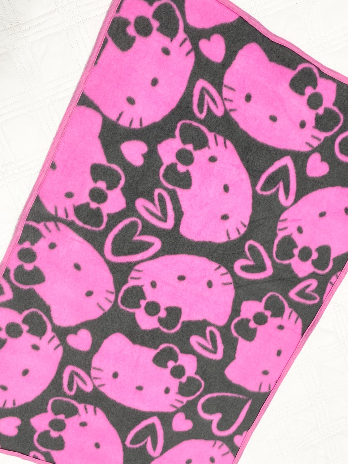 ꒰ঌ 방꾸 템 2018년 키티 갸루 담요 ໒꒱ 상품이미지2