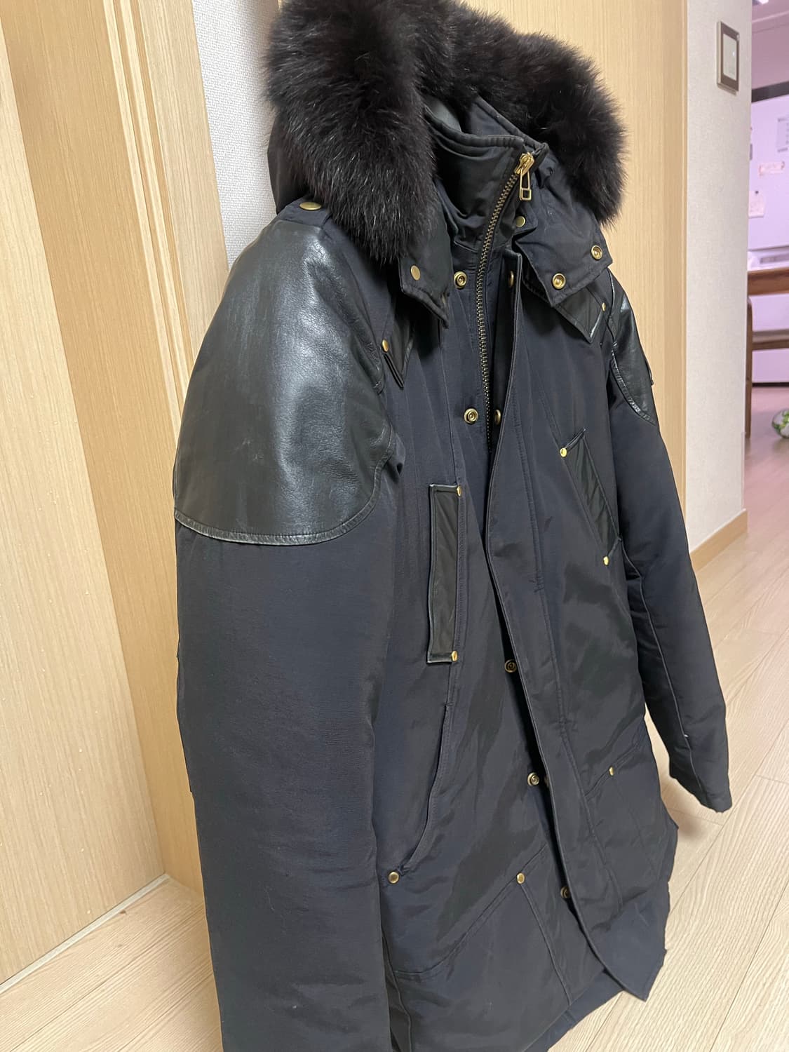 무스너클 골드에디션(한정판) 남자 롱패딩  상품이미지4