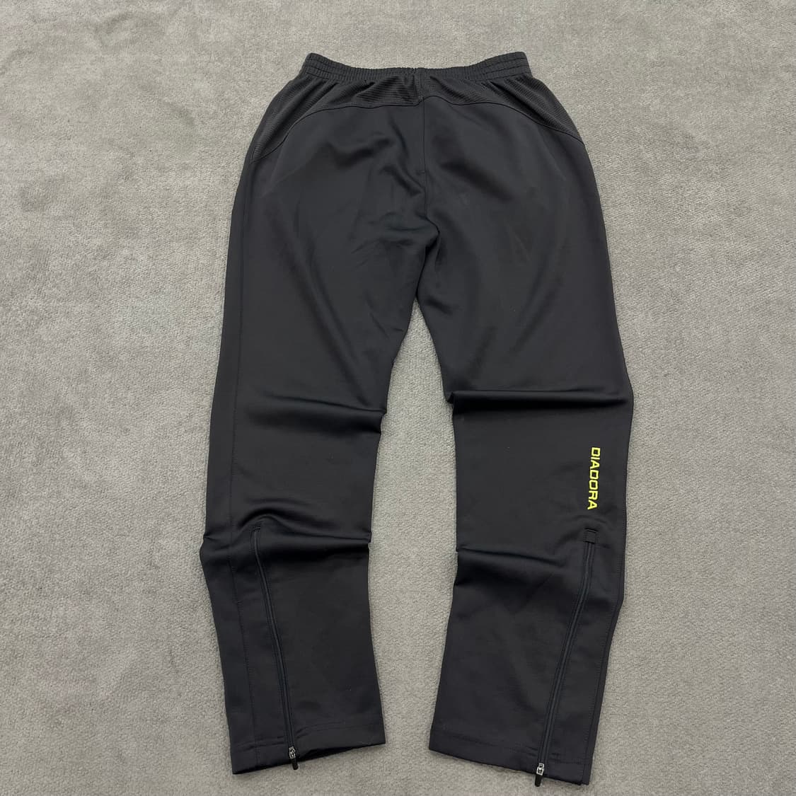 100 디아도라 트레이닝 팬츠 바지 상품이미지4