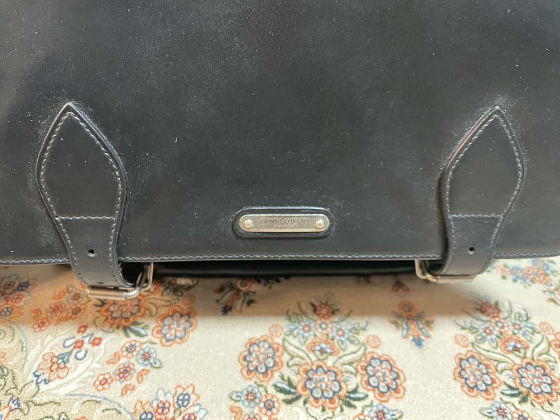 생로랑 by 안토니 바카렐로 카프스킨 플랩 메신저 백 상품이미지6