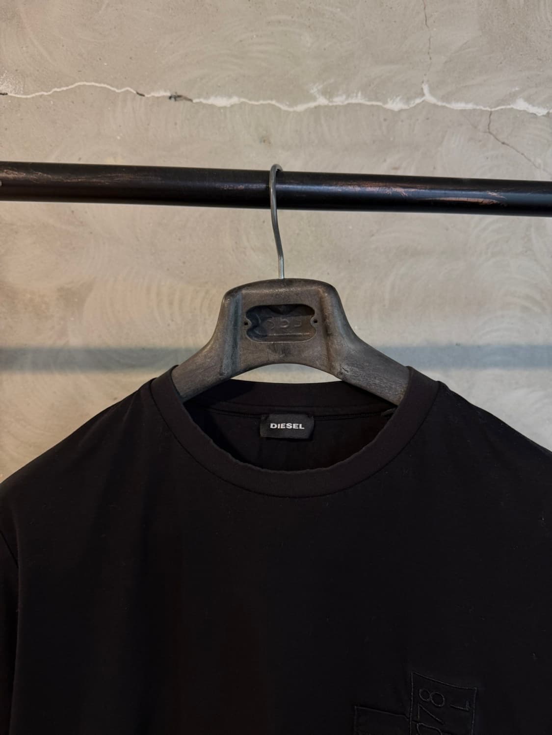 디젤 크루넥 티셔츠 100 상품이미지3