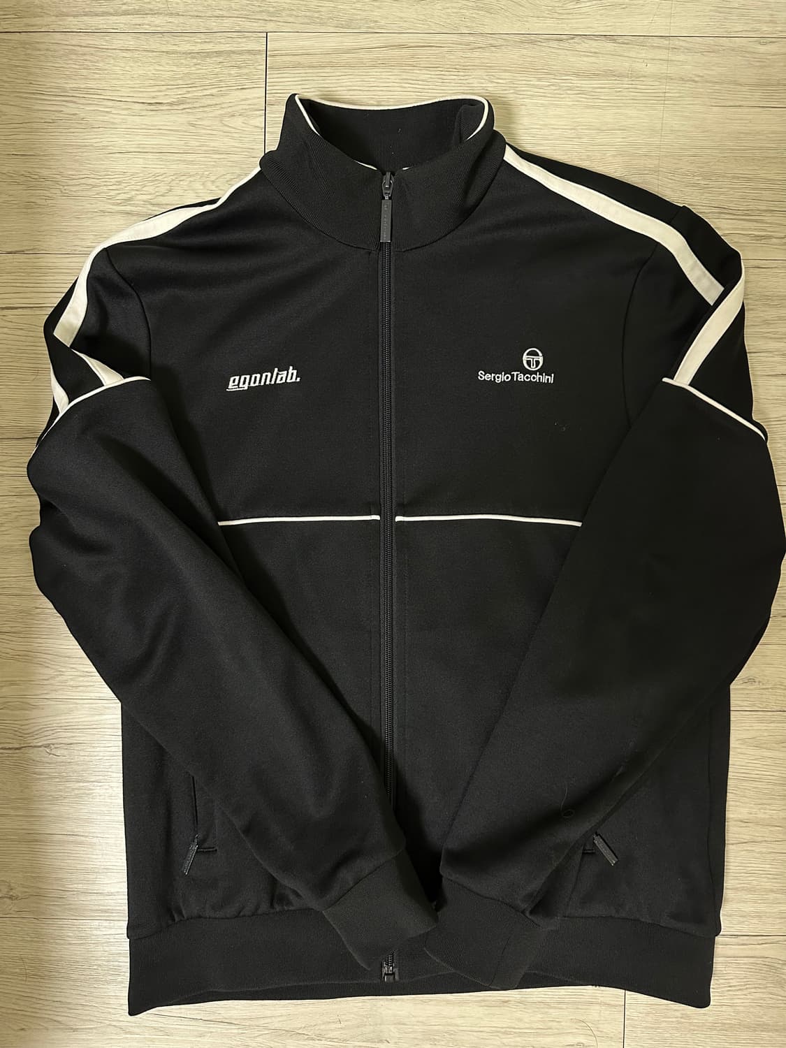 에곤랩 트랙 자켓 상품이미지2