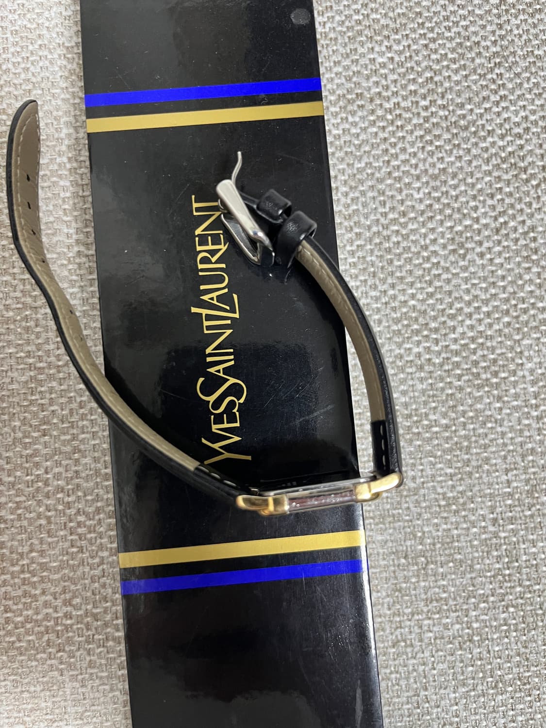 YSL 입생로랑 빈티지 쿼츠 시계 상품이미지5