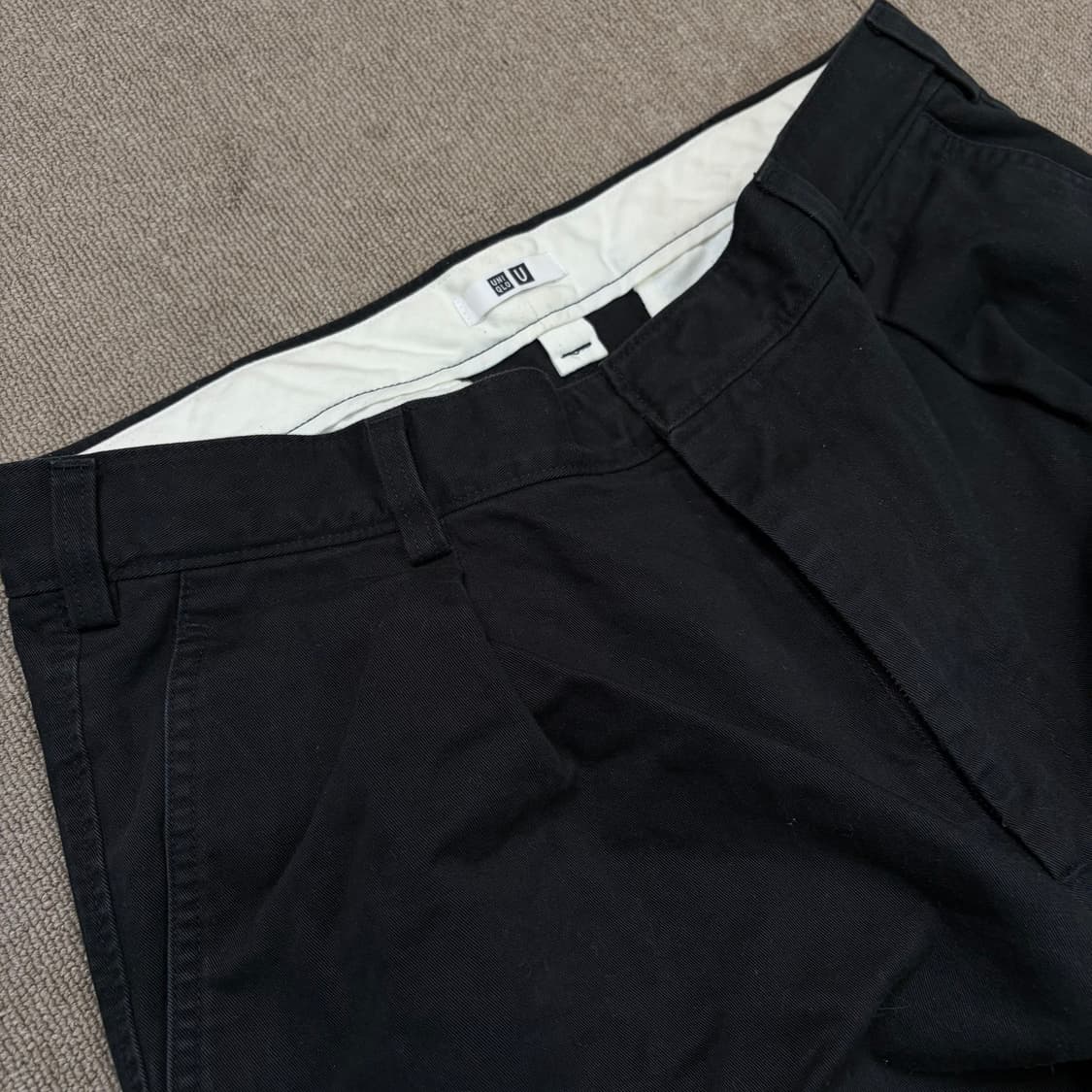 uniqlo u 유니클로u 르메르 와이드 턱테이퍼드 치노팬츠 88 상품이미지2