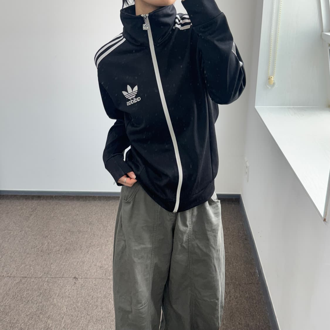 adidas 아디다스 파이어로고 블랙 트랙탑 져지 상품이미지2