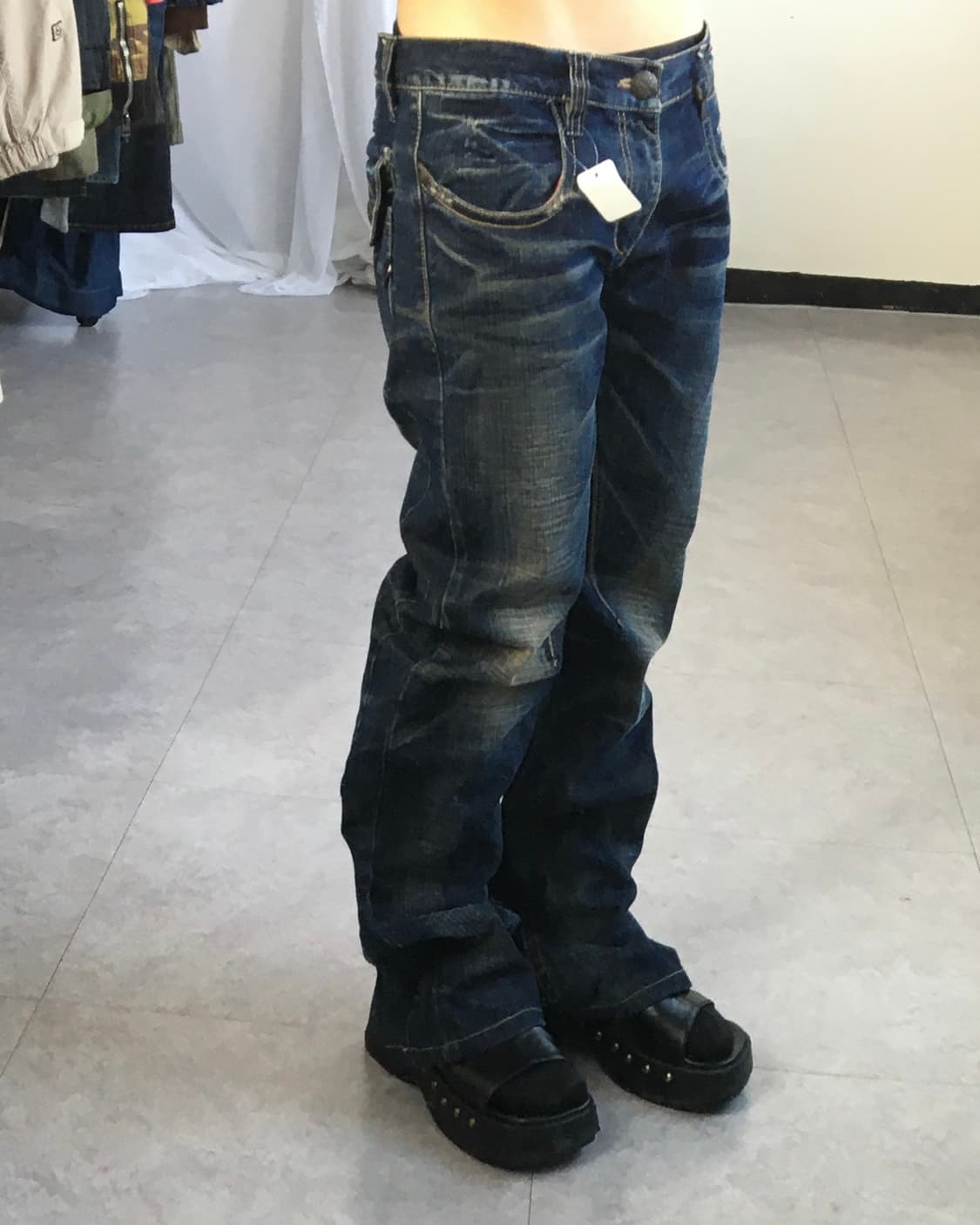 Red pepper washing denim pants 상품이미지1