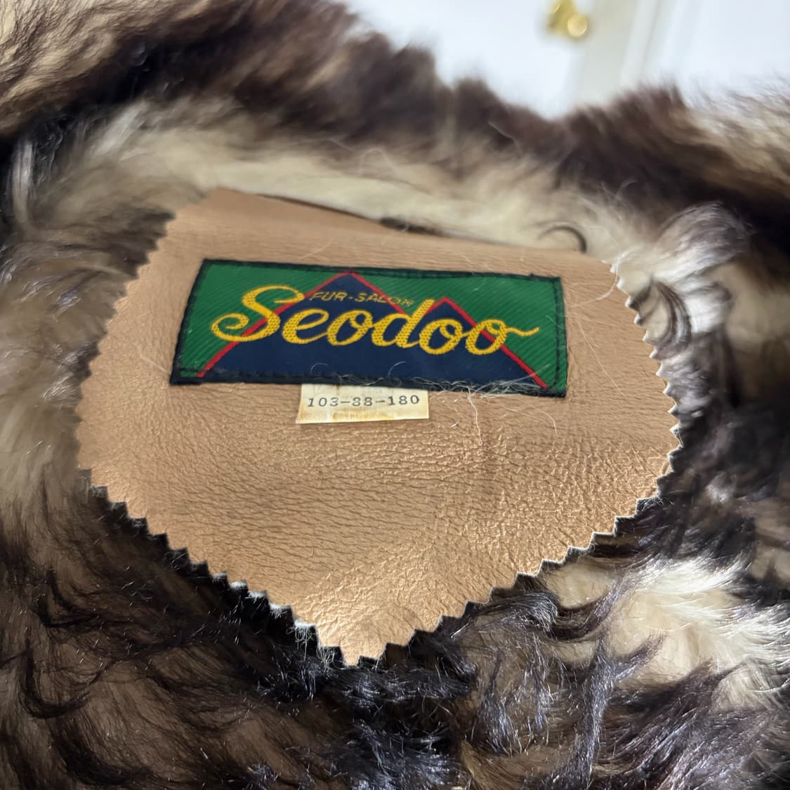 무스탕 퍼 라펠 상품이미지6