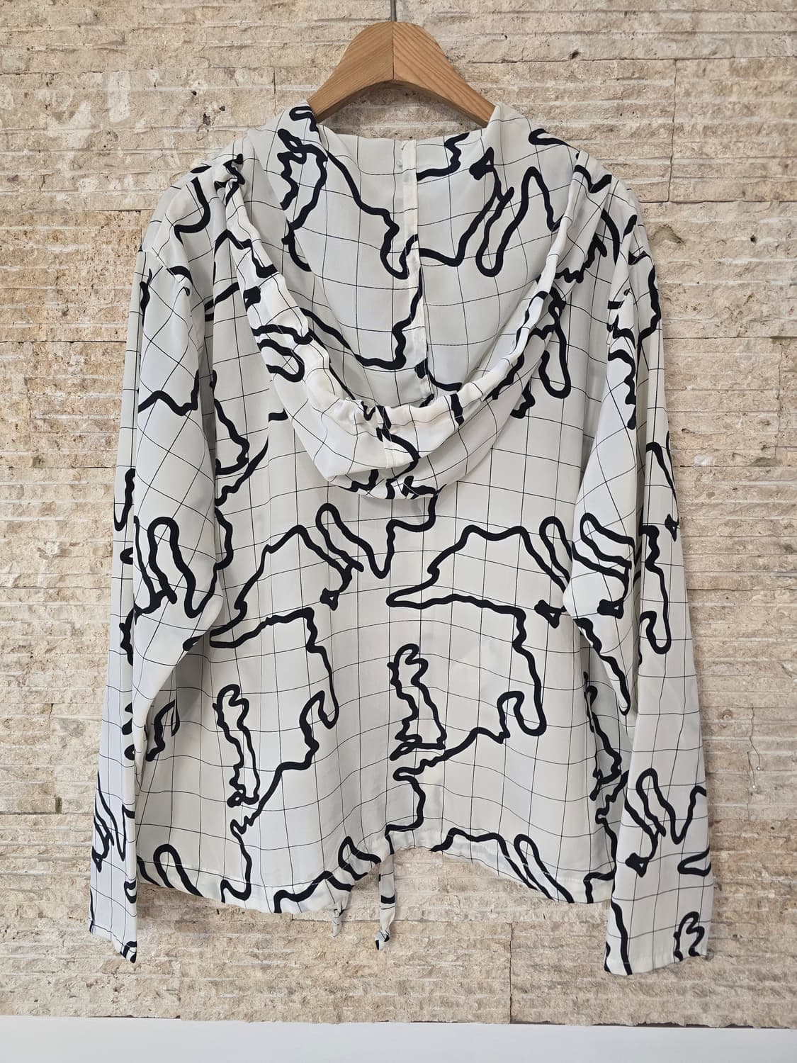 Abiation Club by Falcon의 패턴 후드 블라우스 세미크롭 상품이미지3