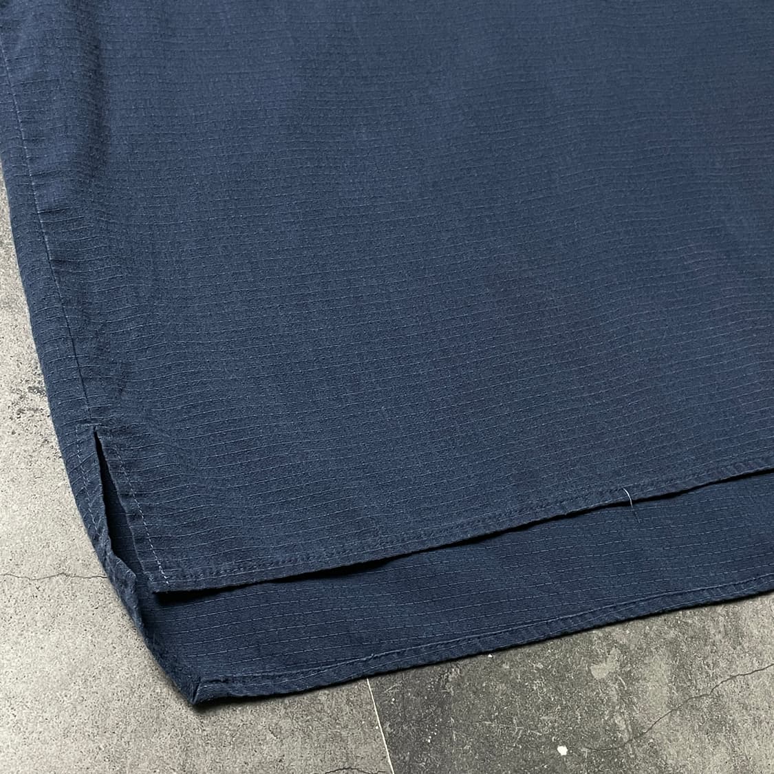 CARHARTT 칼하트 네이비 리프스탑 브이넥 워크반팔티셔츠 A01059 상품이미지4