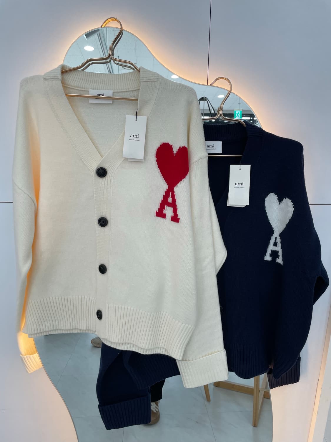 [새상품] [인기최고] 아미 빅하트 가디건 남여공용 상품이미지1