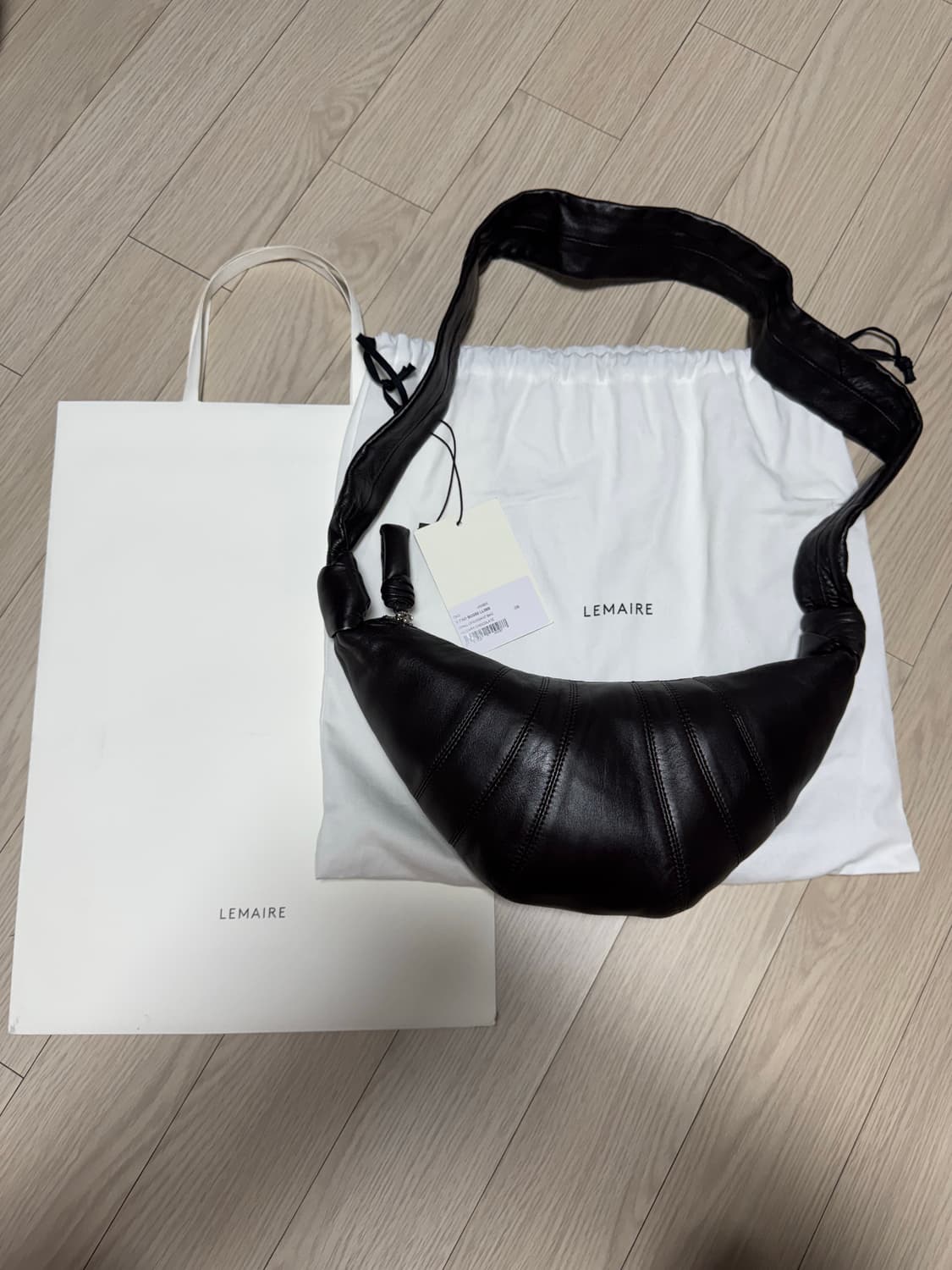 르메르 스몰 범백 (다크초콜렛) 크루아상백 상품이미지1