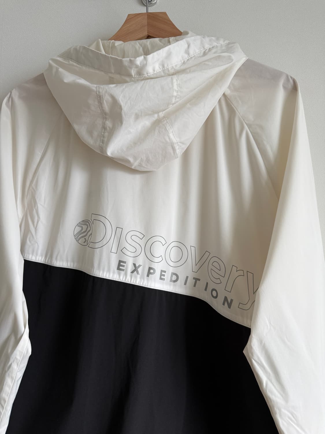 디스커버리(Discovery) 경량 바람막이 윈드브레이커 상품이미지6